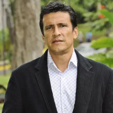 GUSTAVO BADO.jpg