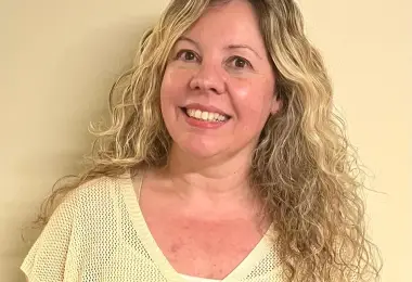 Empleabilidad de jóvenes profesionales: entrevista a Alejandra Bazán, especialista en RRHH
