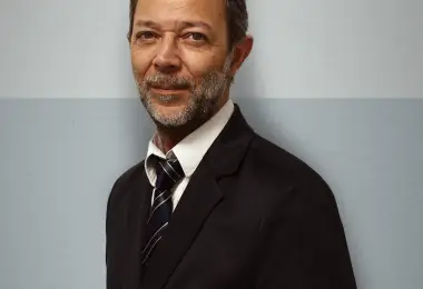 "El Covid-19 más que crear, acelera"