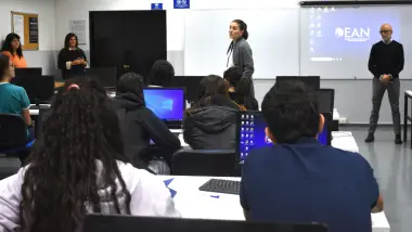 Colegios San Vicente de Paul y La Inmacualda.png