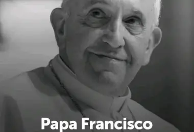 UEAN lamenta el fallecimiento del Papa Francisco y agradece su legado