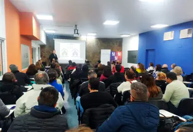 La UEAN y el Municipio de San Isidro potencian el crecimiento de emprendedores y comercios