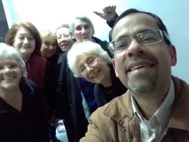 ABUELOS EN RED.jpg