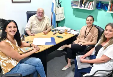 UIQ y EAN promueven inserción laboral juvenil
