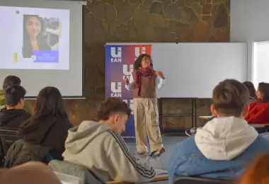 Google News Initiative y FOPEA brindaron una capacitación en IA para estudiantes de la UEAN