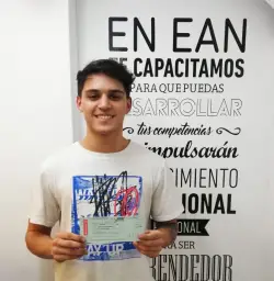 LAURTARO CARRO.jpeg